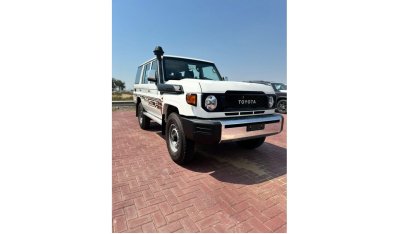 تويوتا لاند كروزر هارد توب Toyota Land Cruiser LC76 4.5L Diesel Model 2024