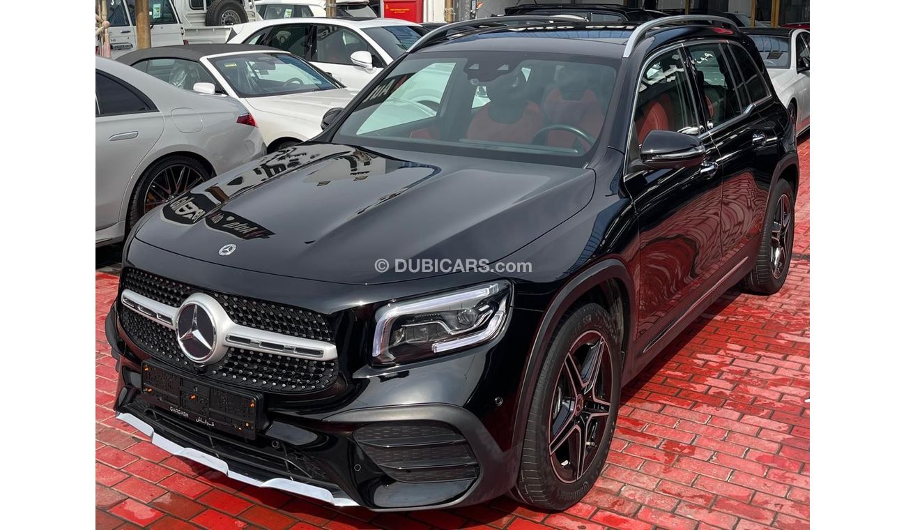 مرسيدس بنز GLB 250 4MATIC 2.0L AMG Under warranty & Service 2022 GCC