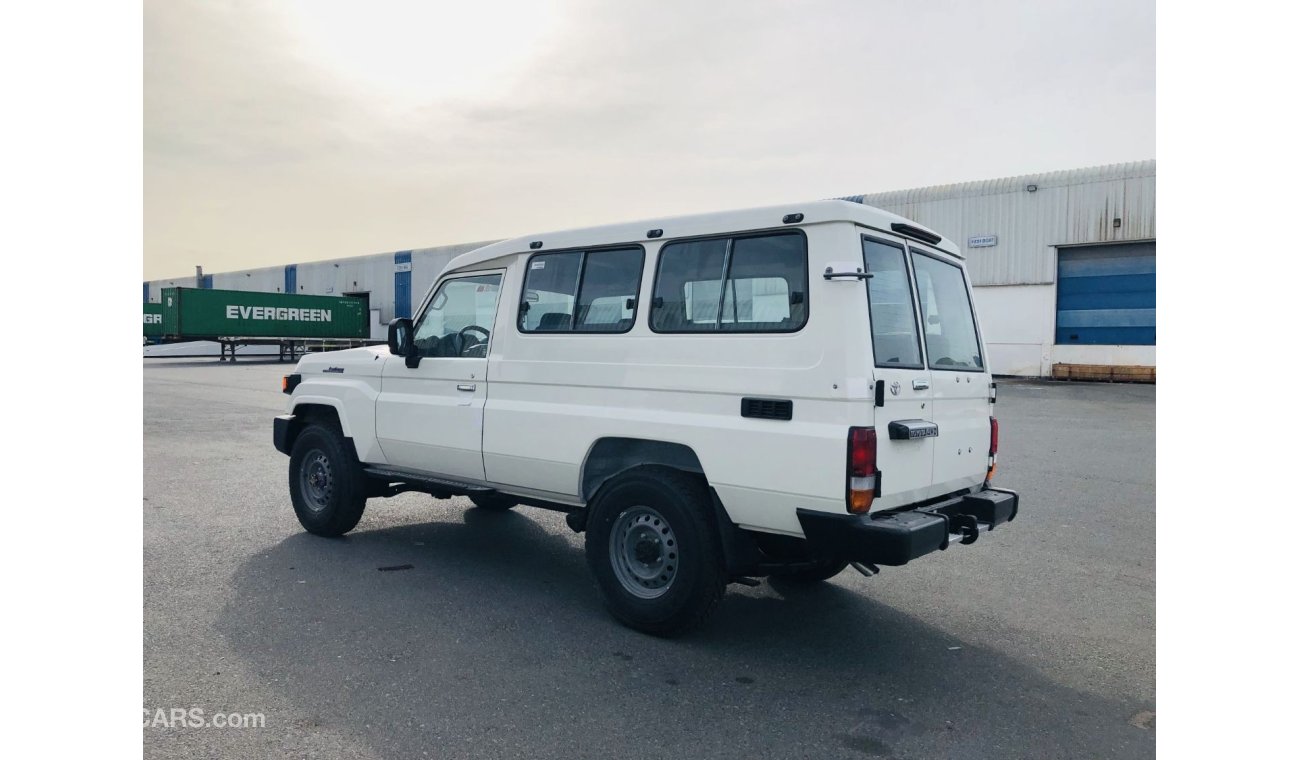 Toyota Land Cruiser Hard Top 78 4.2L Diesel 2024YM