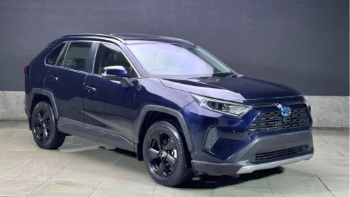 Toyota RAV4 E-Four full option