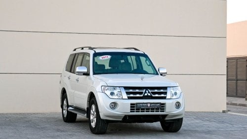 Mitsubishi Pajero GLS Top Mitsubishi Pajero 2013 GCC in excellent condition, inside and out