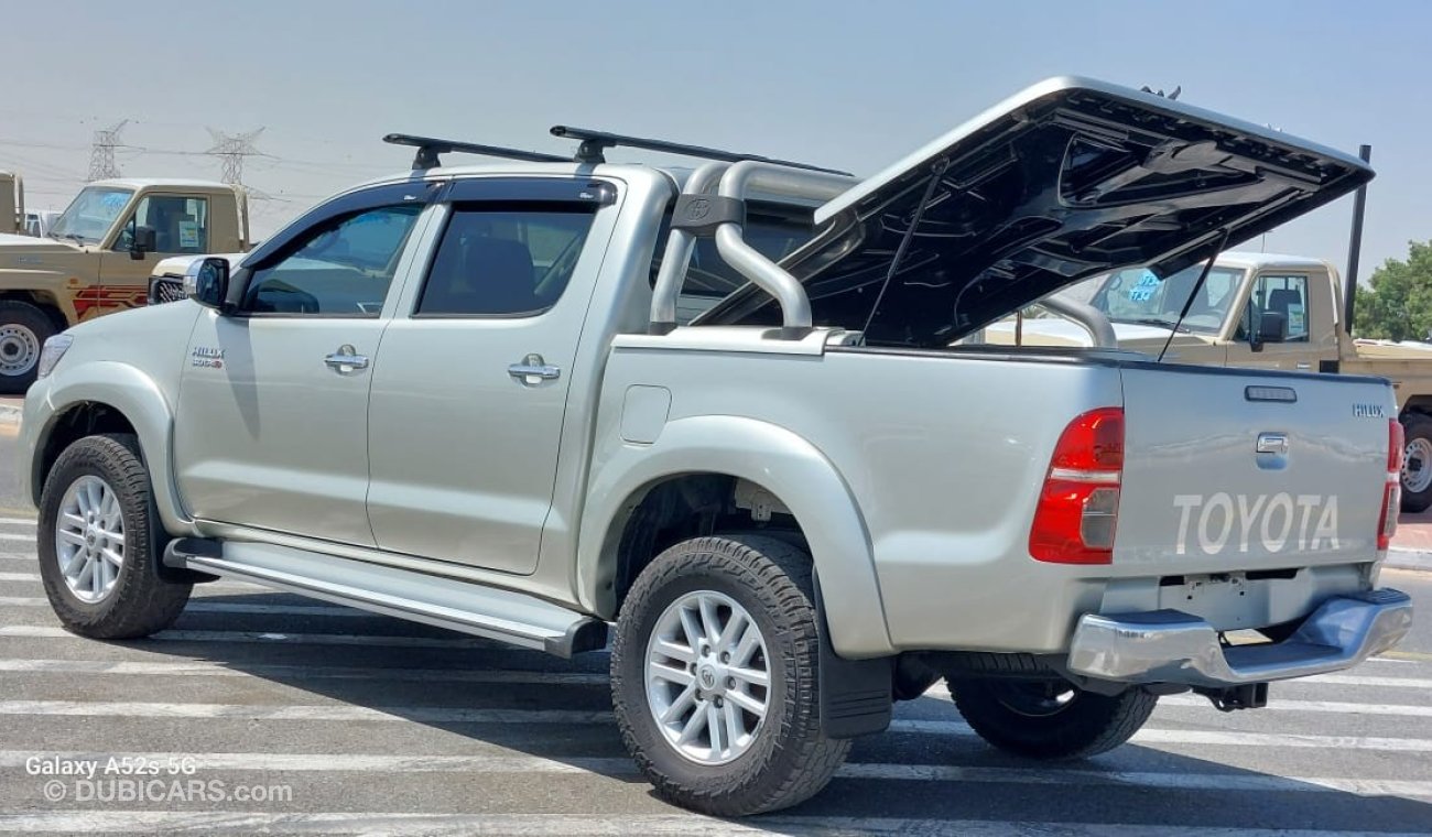 تويوتا هيلوكس TOYOTA HILUX PICKUP 3.00 CC MODEL 2013 DIESEL RIGHT HANDED