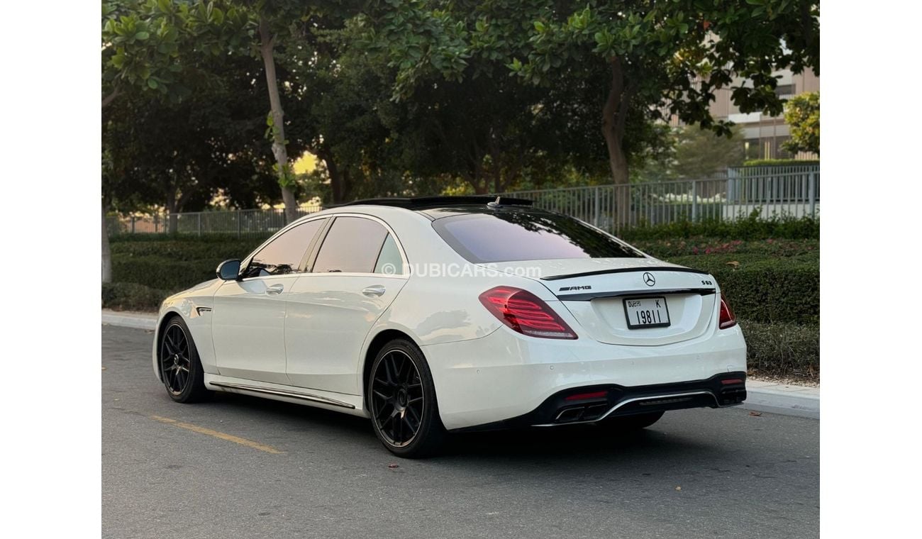 Mercedes-Benz S 550