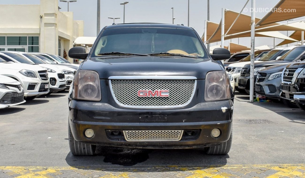 GMC Yukon DENALI