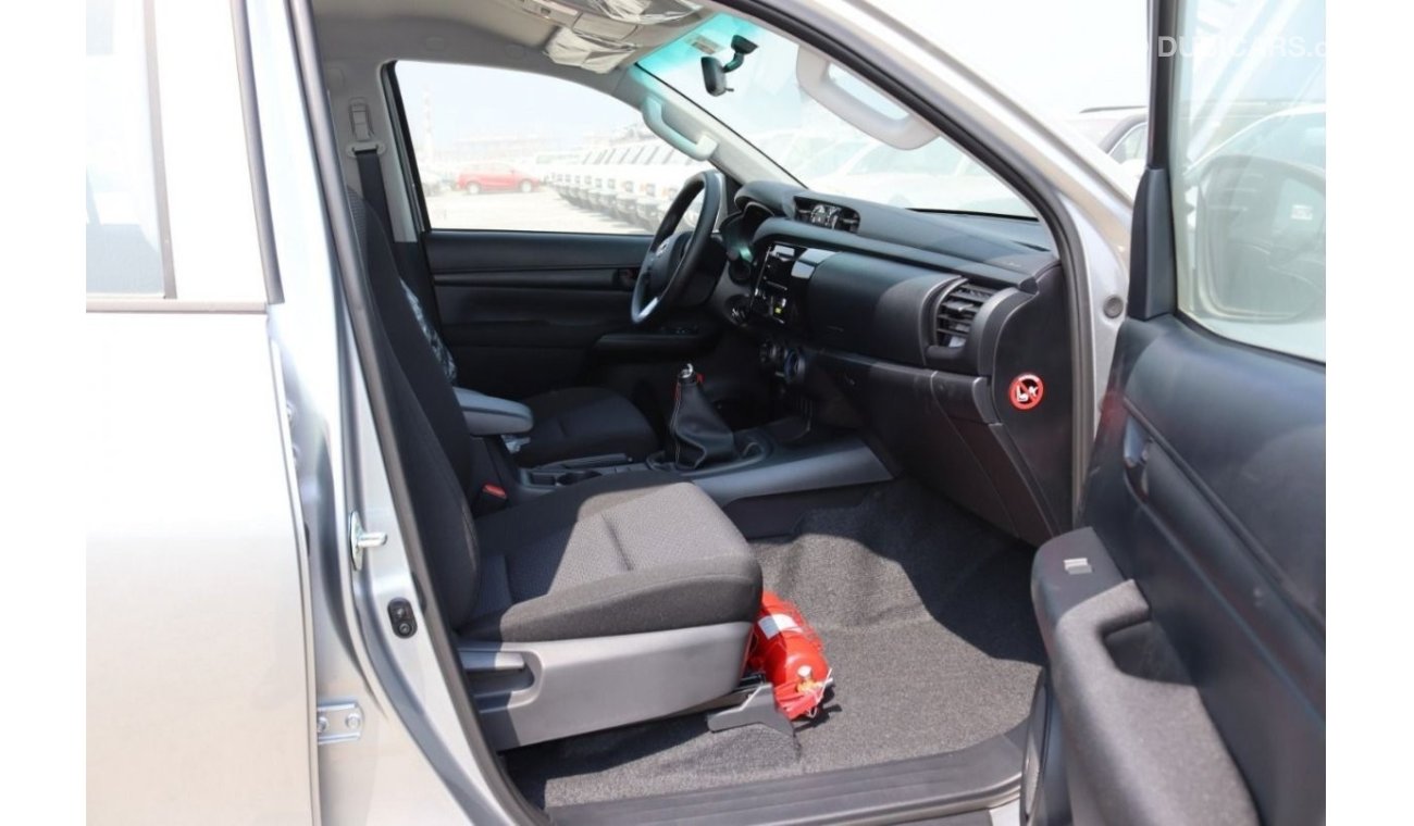 تويوتا هيلوكس TOYOTA HILUX 2.4L 4x4 DOUBLE CABIN MANUAL