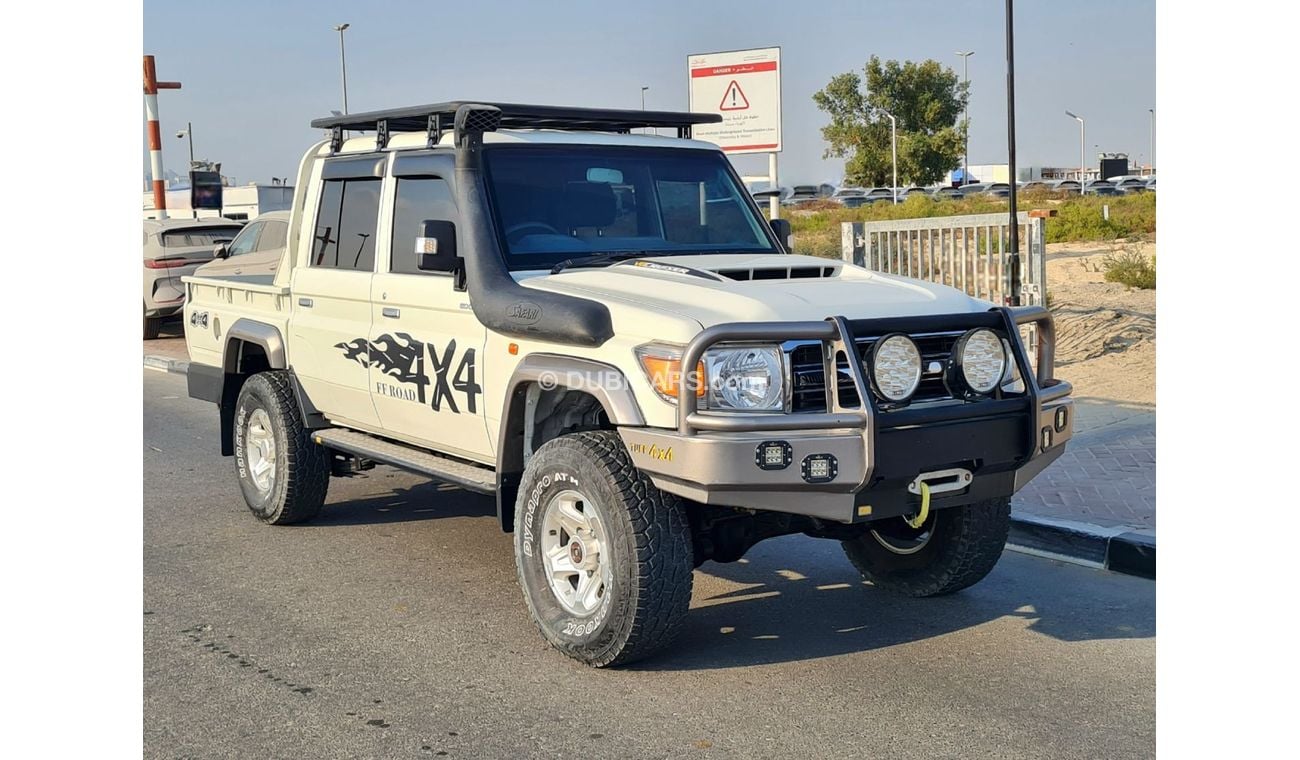 Toyota Land Cruiser Pick Up Double cabin