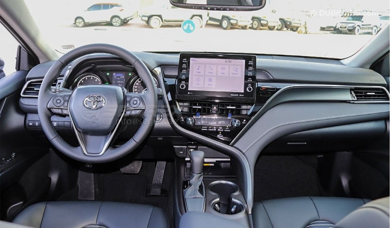 Toyota Camry RADAR CRUISE LAND CHANGE ASSIST AND SUNROOF