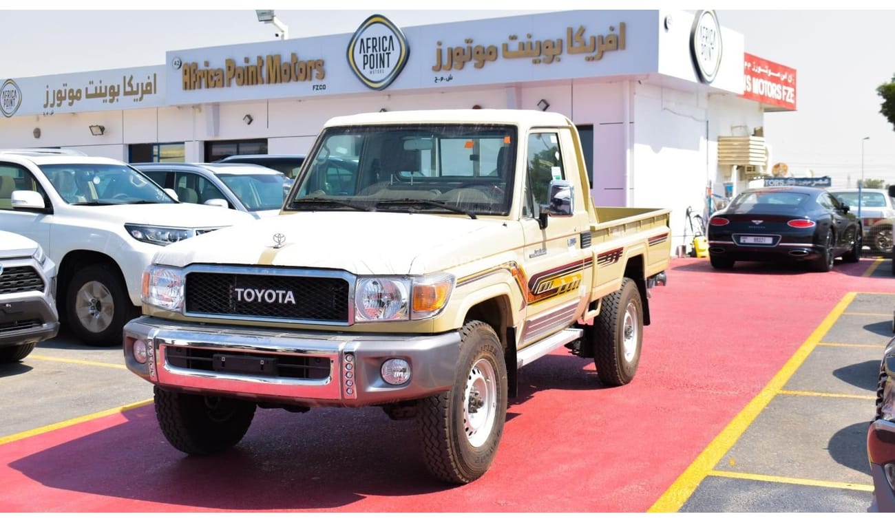 Toyota Land Cruiser Pick Up DLX