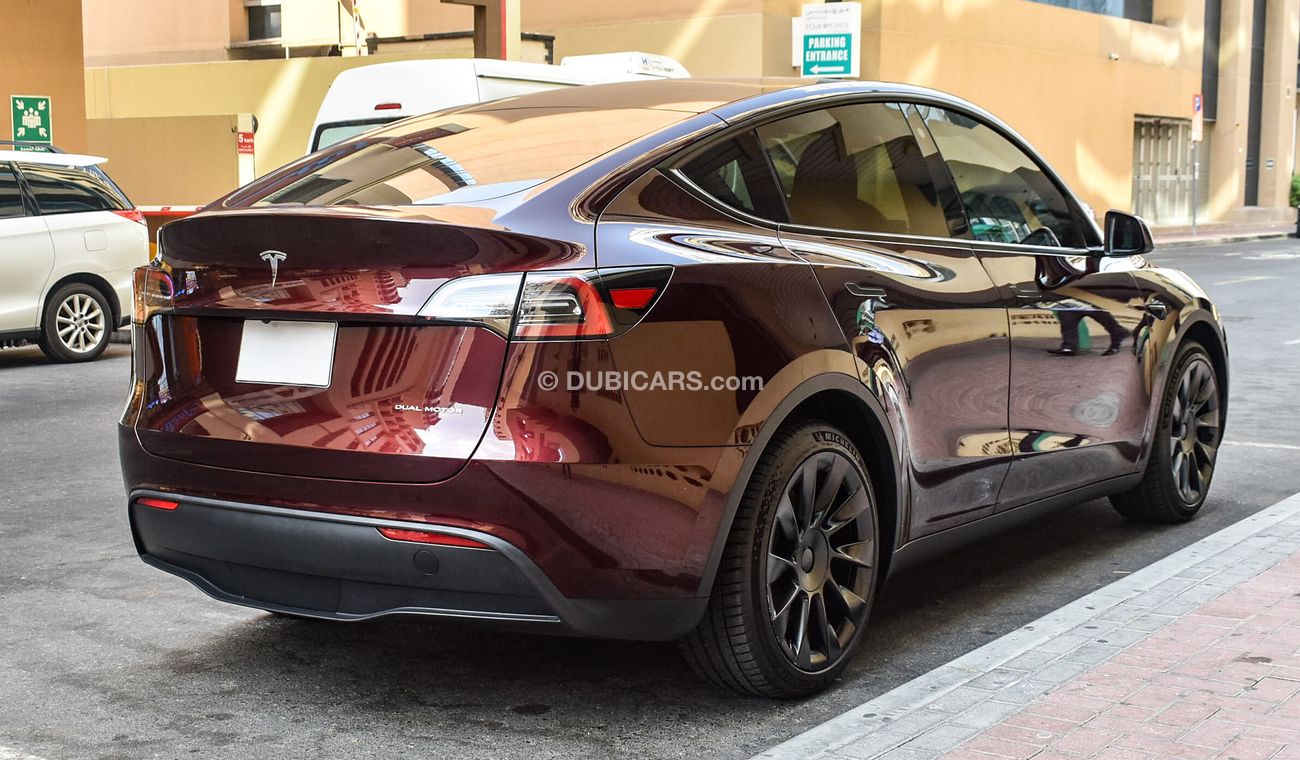 Tesla Model Y Long Range All Wheel Drive