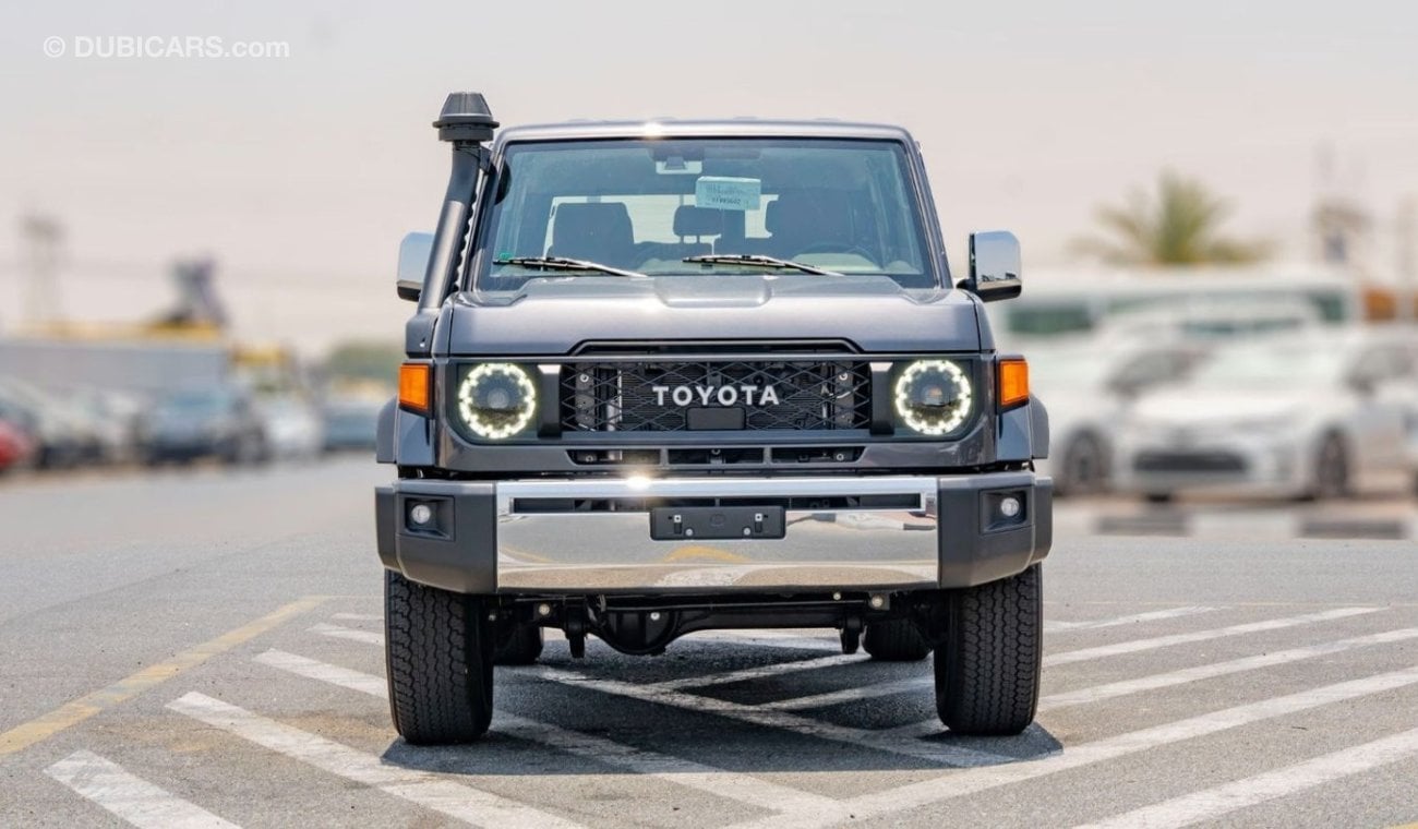 تويوتا لاند كروزر هارد توب 2024 Toyota LC76 4.0L Petrol AT - GCC