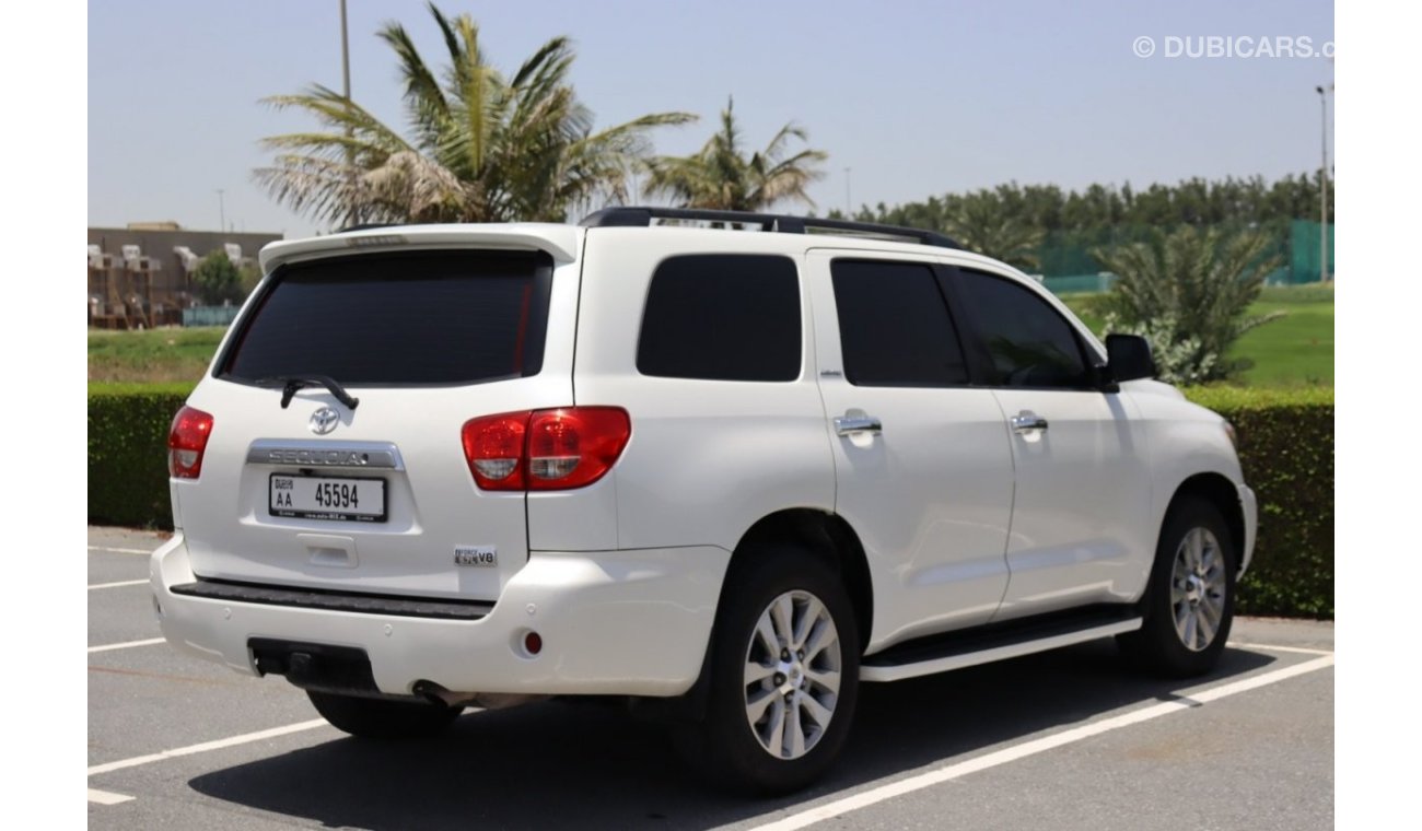 Toyota Sequoia Limited Top TOYOTA SEQUOIA LIMITED / GCC / FREE ACCIDENT / 2013 /