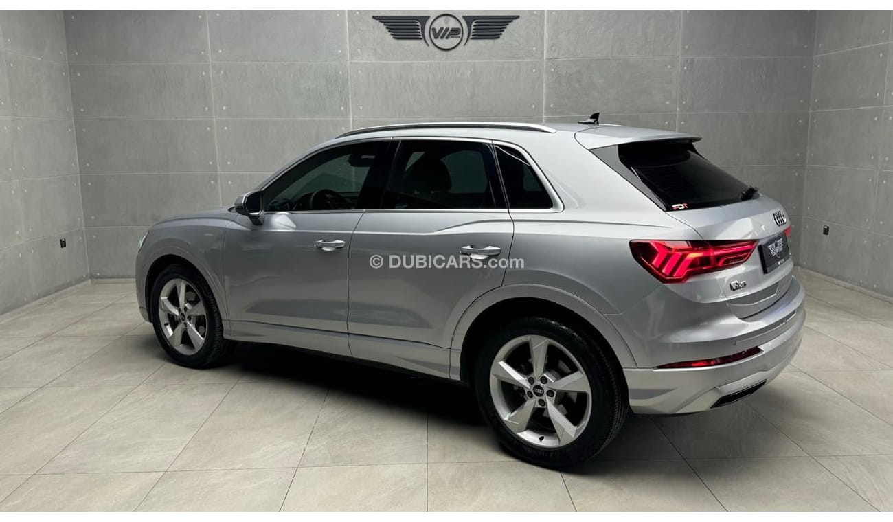 Audi Q3 35 TFSI S Line 2021 Q3//FULL OPTION//GCC//WARRANTY//FULL SERVICE HISTORY