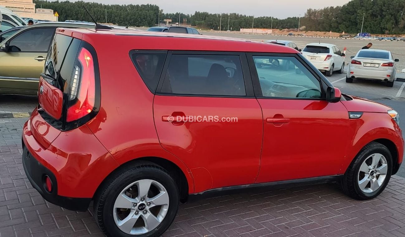 Kia Soul Base 1.6L