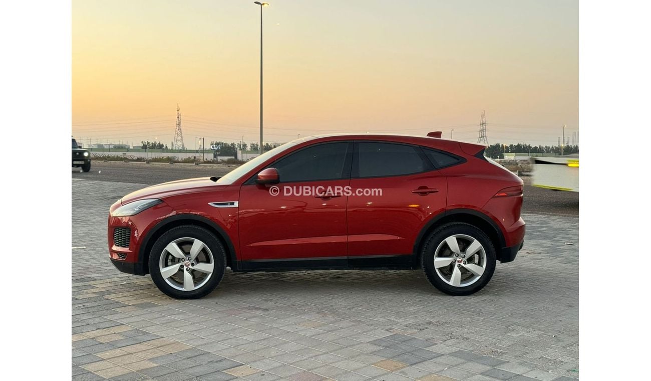 جاكوار E Pace S 2.0L