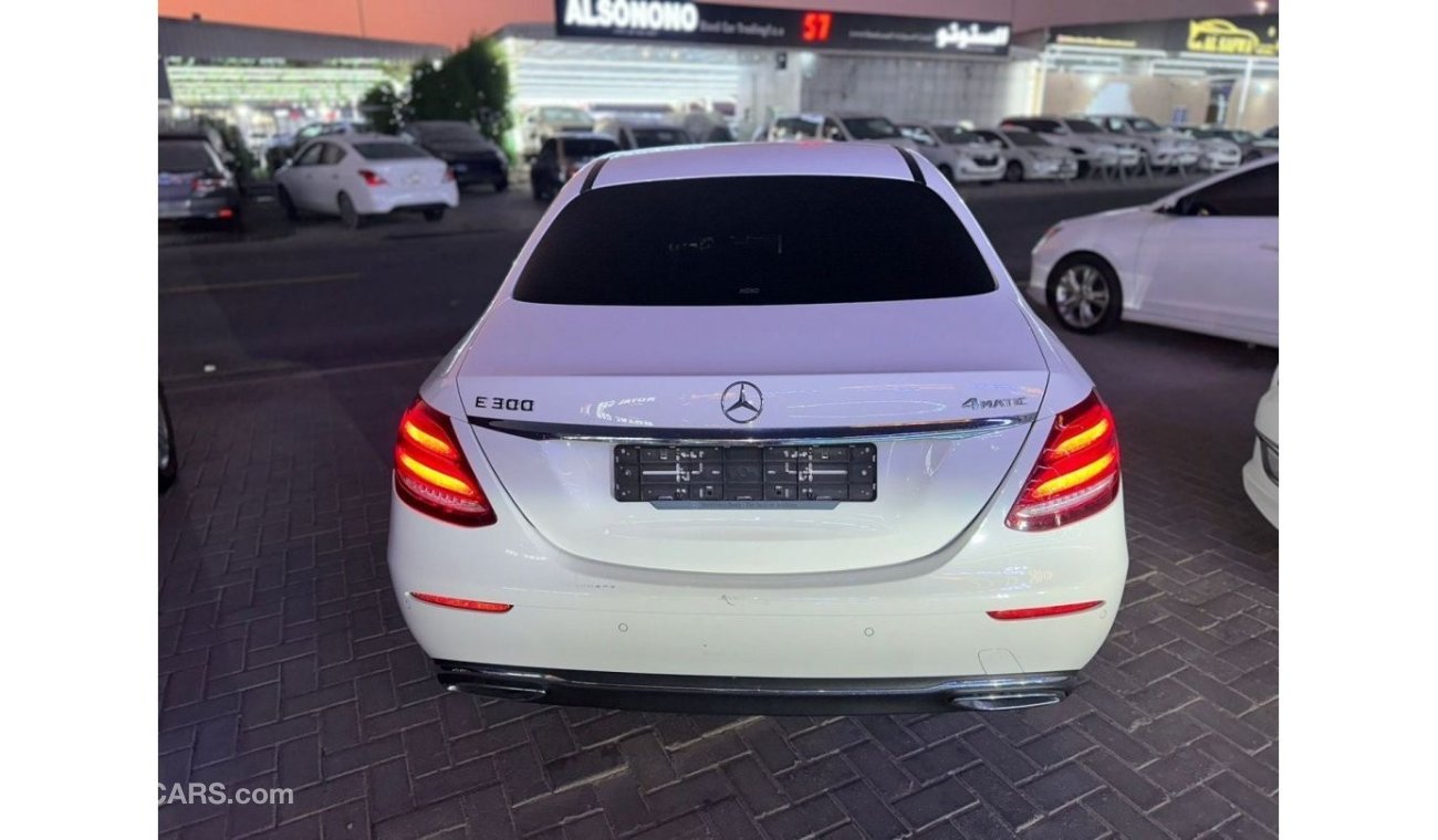 Mercedes-Benz E300 Mercedes Benz E 300 4Matic   2020 Korea Specs