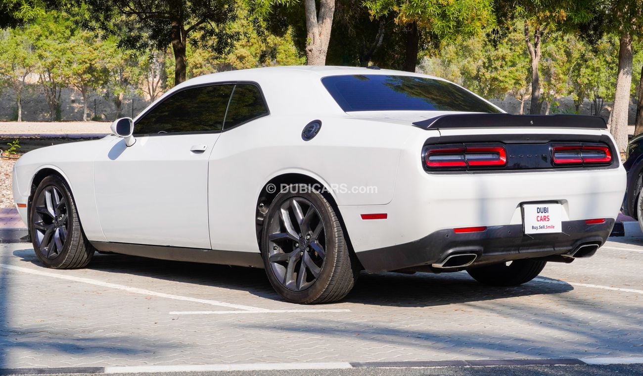 Dodge Challenger 392 Hemi Scat Pack Shaker 6.4L