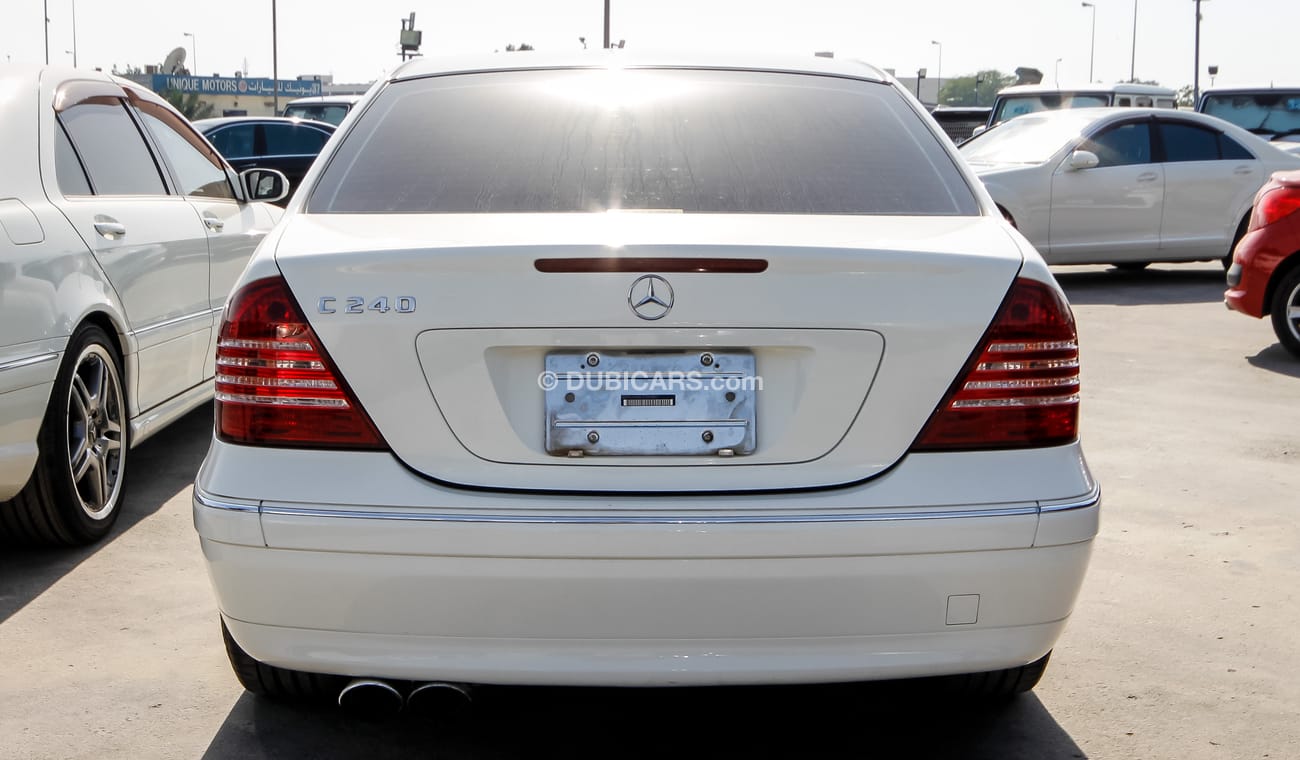 Mercedes-Benz C200 With C240 Badge