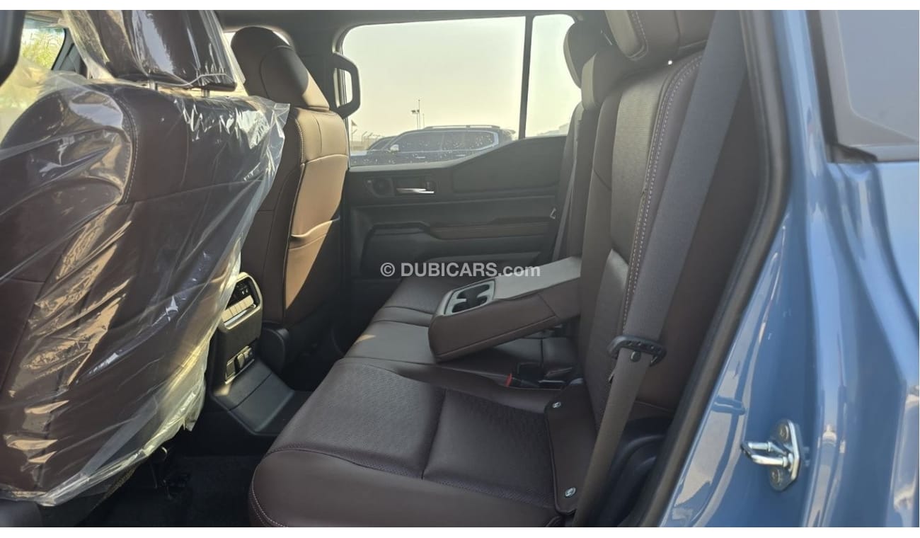 تويوتا برادو TOYOTA PRADO LUXURY PETROL 2.4L V4 AUTOMATIC | 0 KM | 03 - YEARS WARRANTY