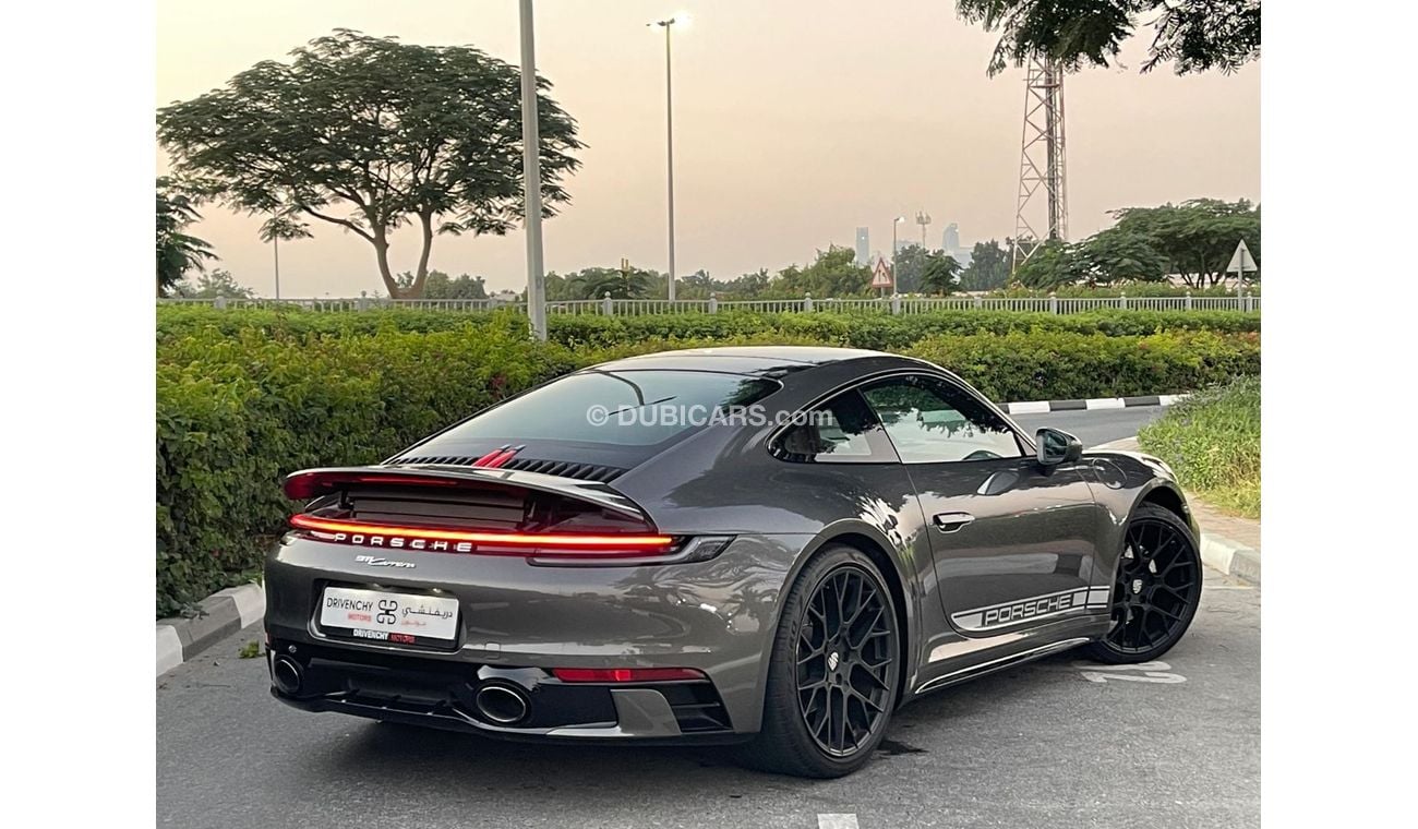 Porsche 911 Carrera 3.0L (444 HP) Coupe