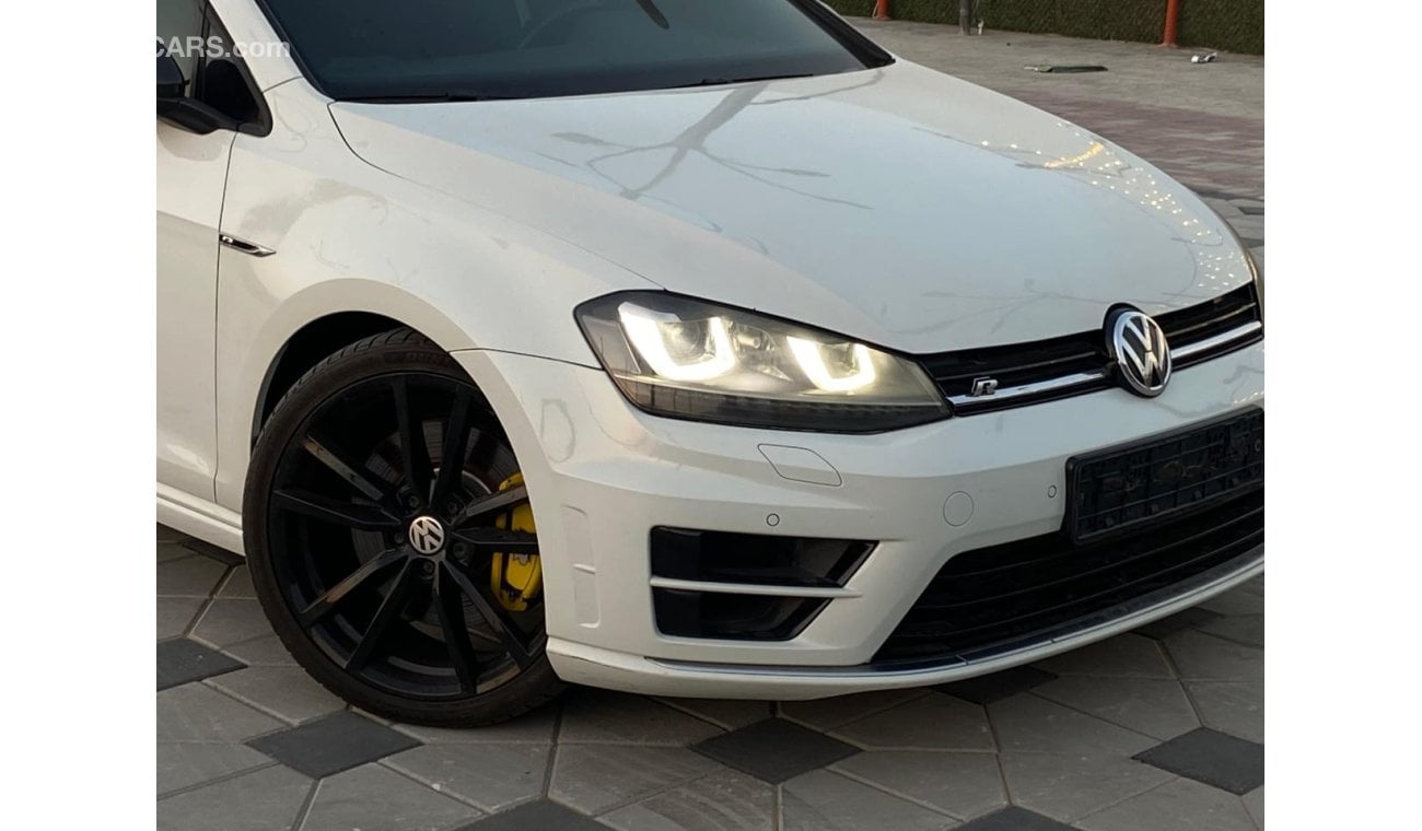 Volkswagen Golf R