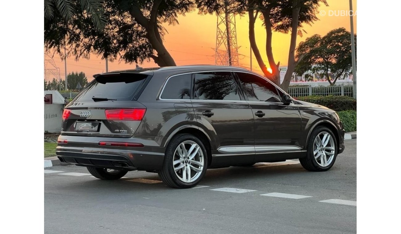 Audi Q7 45 TFSI quattro S-Line AUDI Q7 2016 GCC 45TFSI QUATTRO S LINE 7 SEATER FULL SERVICE HISTORY IN PERFE