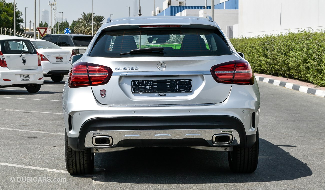 مرسيدس بنز GLA 180