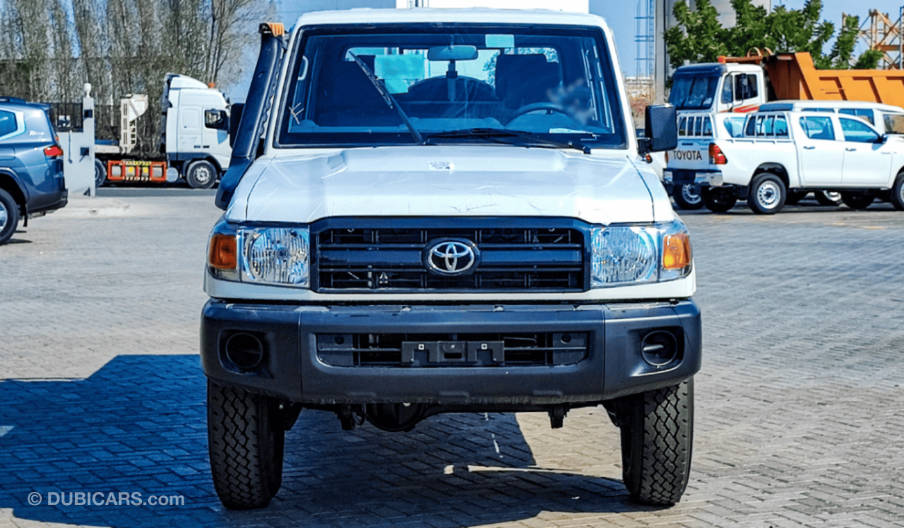 تويوتا لاند كروزر بيك آب TOYOTA LAND CRUISER PICK UP DUBLE CAP 4.0L PETROL