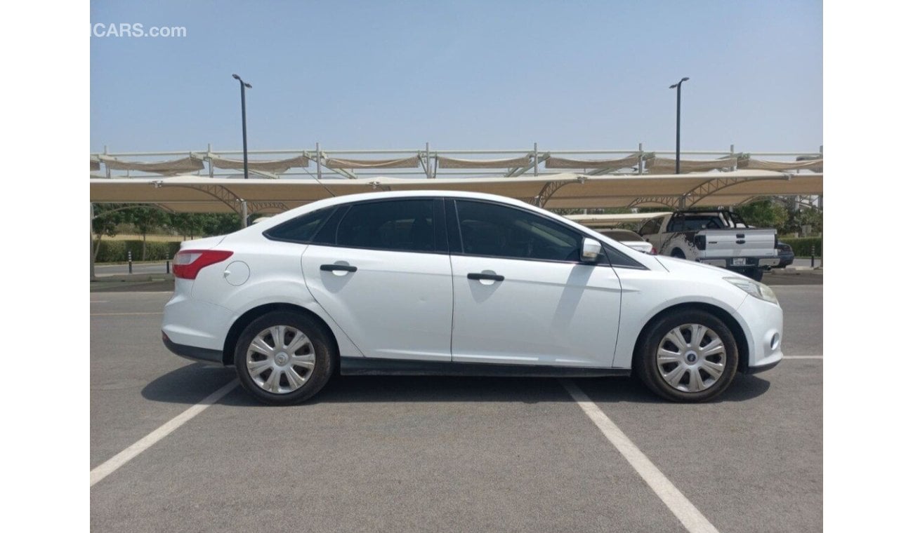 Ford Focus Ambiente 1.6L Sedan