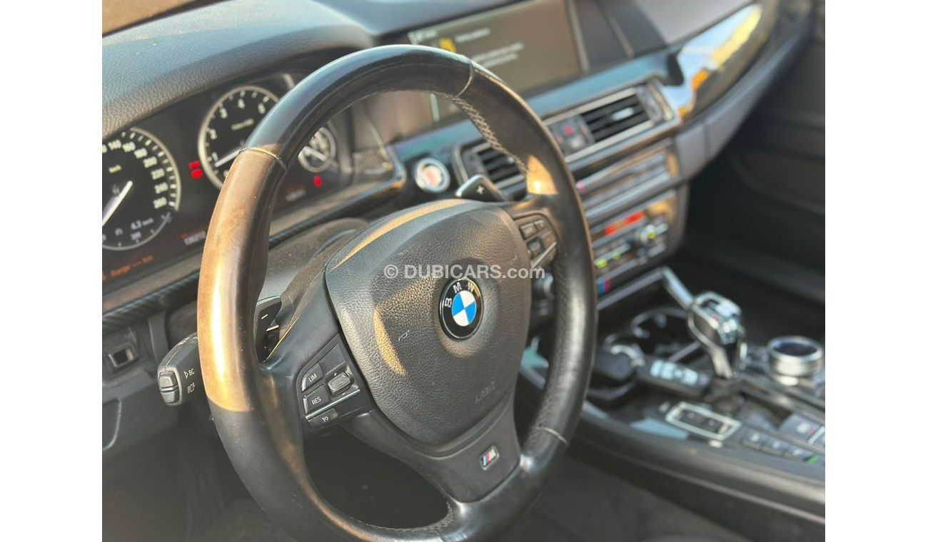 بي أم دبليو 550i M Sport 4.4L (444 HP) M Sport 4.4L