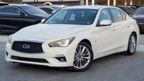 إنفينيتي Q50