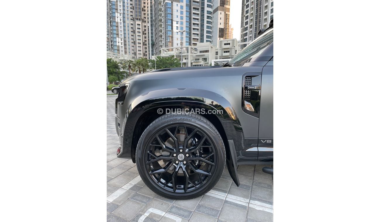 لاند روفر ديفندر Urban Automotive P525 V8 CARPATHIAN EDITION