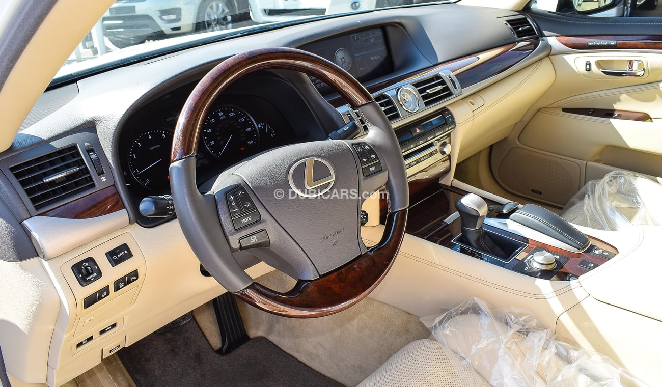 Lexus LS460