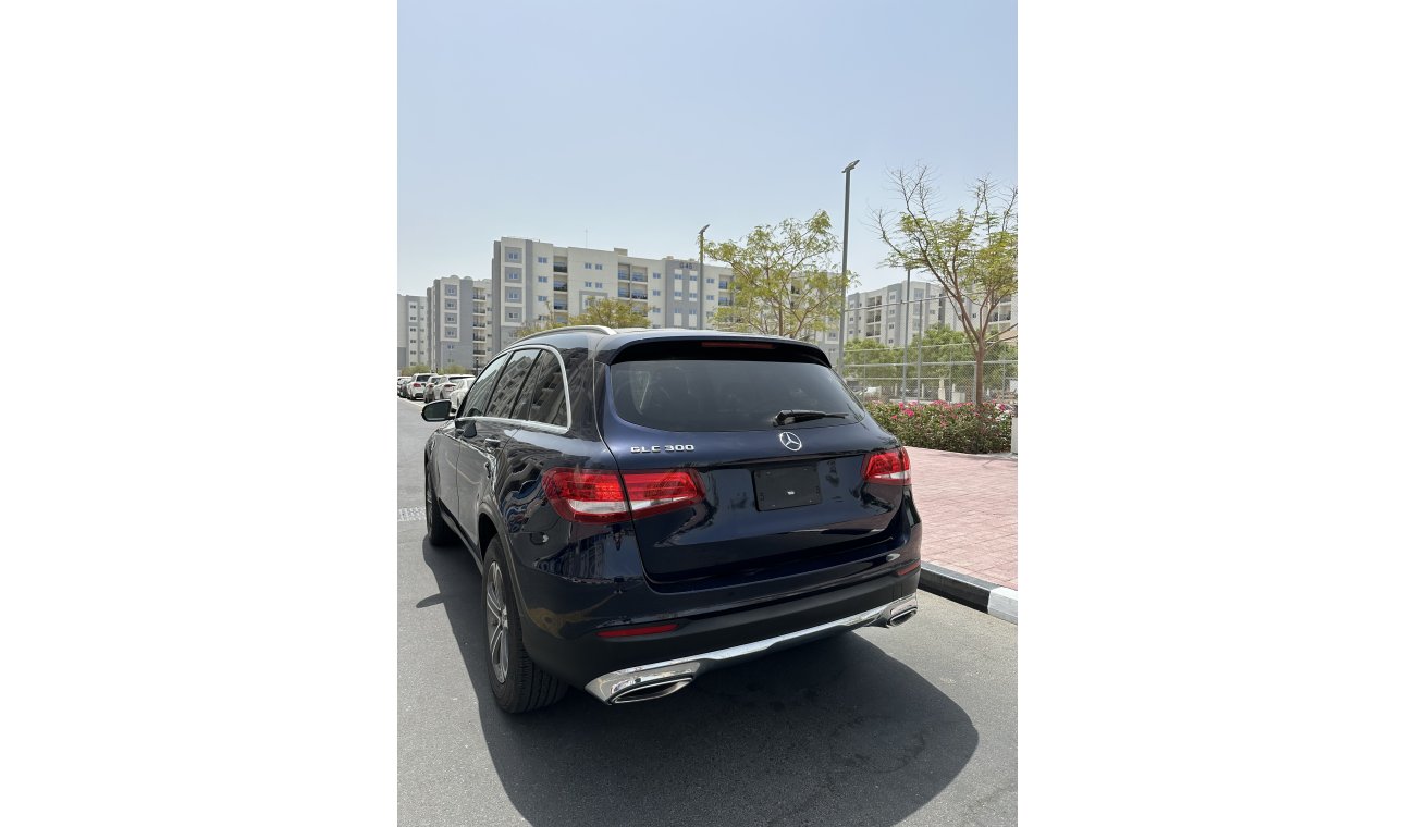 Mercedes-Benz GLC 300