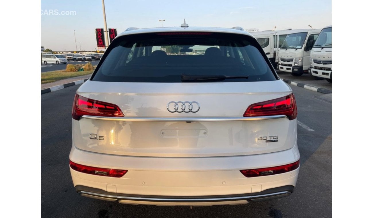 Audi Q5 English