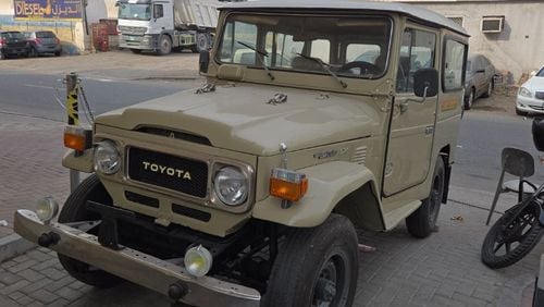 تويوتا لاند كروزر هارد توب Toyota Land Cruiser1982