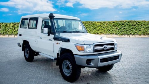 تويوتا لاند كروزر هارد توب V6, 4.0L, PETROL, MANUAL TRANMUSSION,MODEL 2023 FOR EXPORT