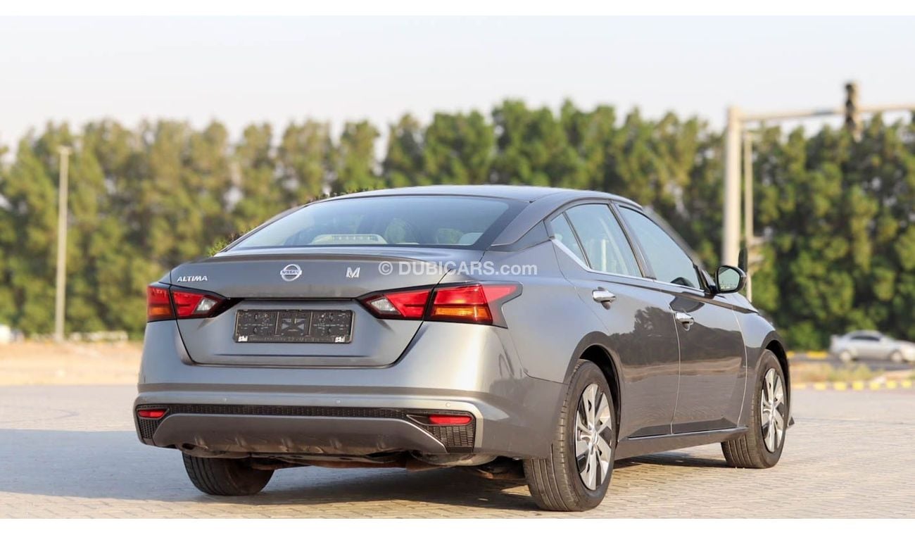 نيسان ألتيما S 2.5L NISSAN ALTIMA 2.5L 2021 GCC accident free in excellent condition 1217 P.M