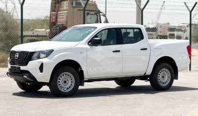 Nissan Navara 2.5D XE 4X4 DC PLUS MT