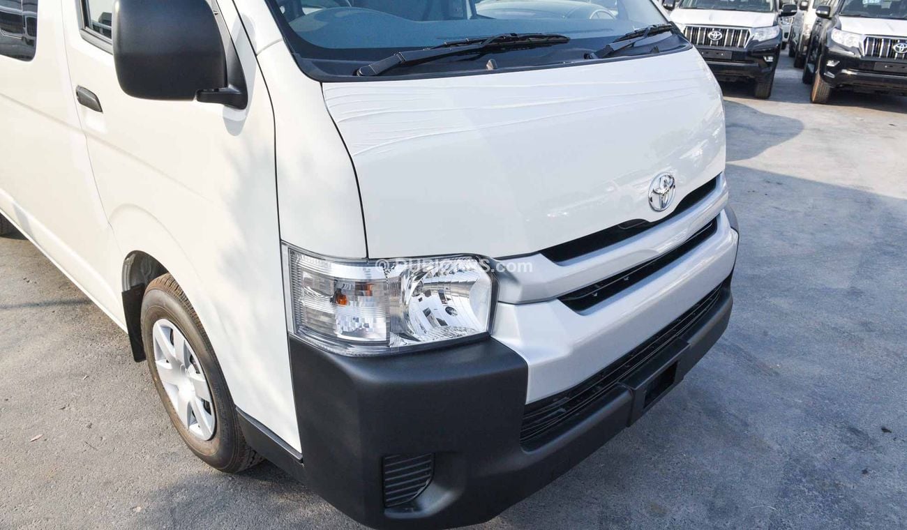 Toyota Hiace High Roof Bus 2.5L Diesel 15 Seater RHD (Export only)