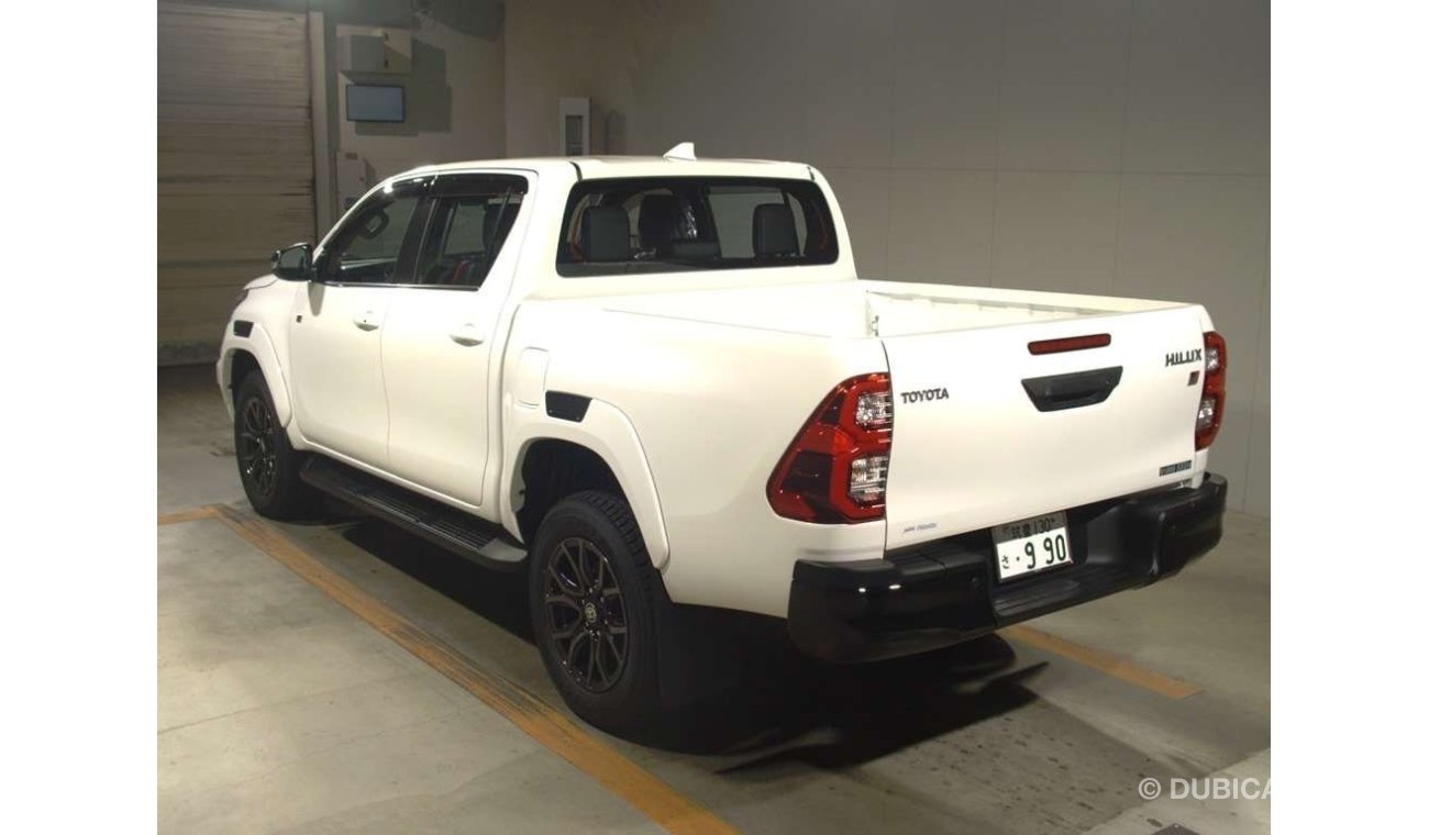 تويوتا هيلوكس TOYOTA HILUX 2022 GR SPORT FULL OPTIONS