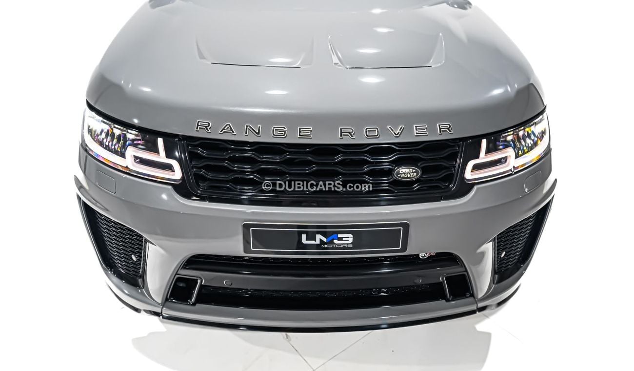 لاند روفر رينج روفر سبورت SVR 4.4L (575 HP)