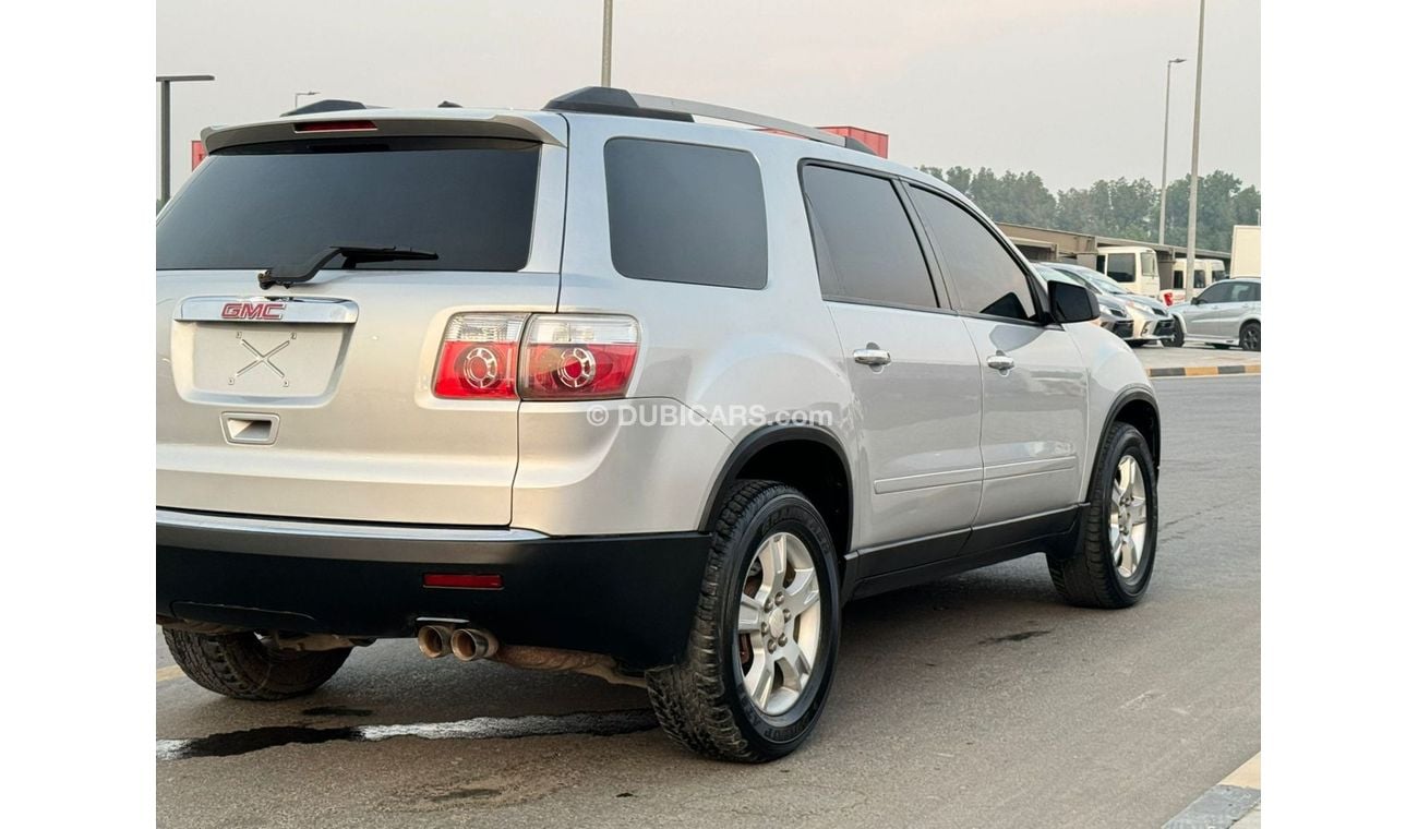 GMC Acadia In excellent condition and requires no expenses