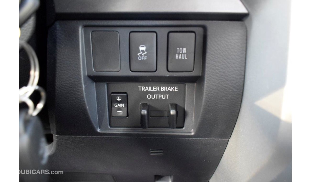 Toyota Tundra DOUBLE CABIN SR5 5.7L