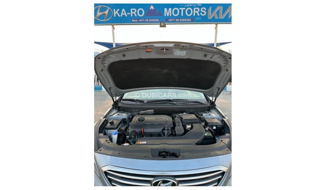 Hyundai Sonata GL Hyundai Sonata 2017 with an engine capacity of 2.4 liters. Good condition