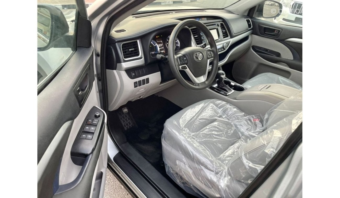 تويوتا هايلاندر 2019 Toyota Highlander Hybrid Fuel 3.5L V6 - 4x4 AWD - MidOption+ Full 7 Leather Seat - Fully Servic