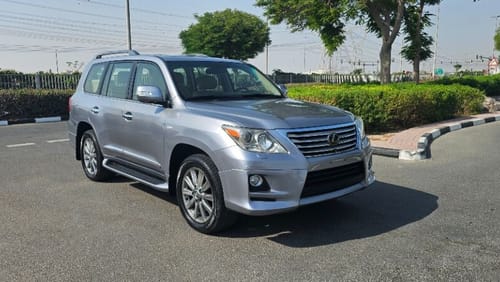 Lexus LX570