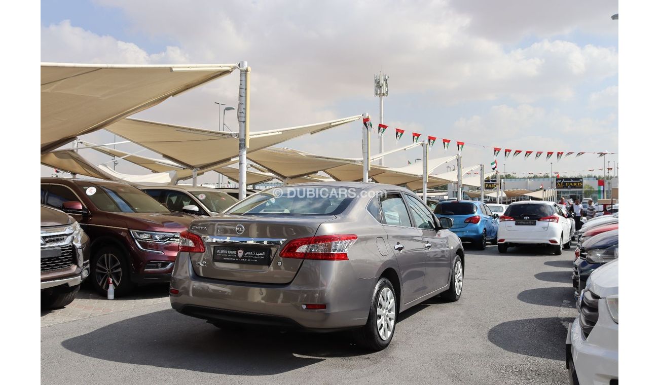 Nissan Sentra SV ACCIDENTS FREE - GCC - PERFECT CONDITION INSIDE OUT - ENGINE 1600 CC -