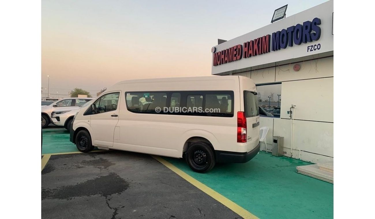 Toyota Hiace 2023 TOYOTA HIACE 2800cc AHI ROOF passengers Diesel Manual zero