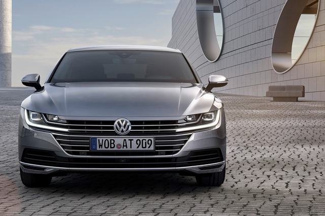 Volkswagen Arteon exterior - Front