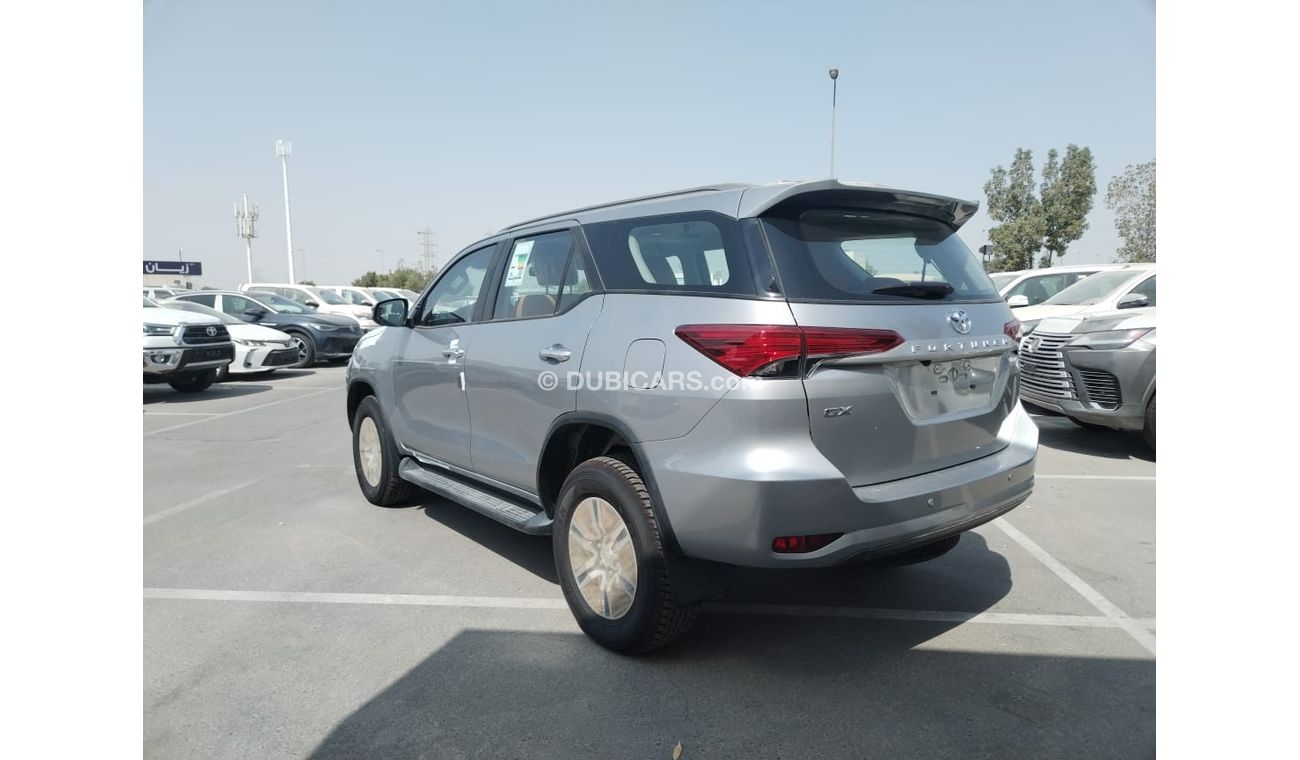 Toyota Fortuner TOYOTA FORTUNER 2.7 AT SILVER 2023